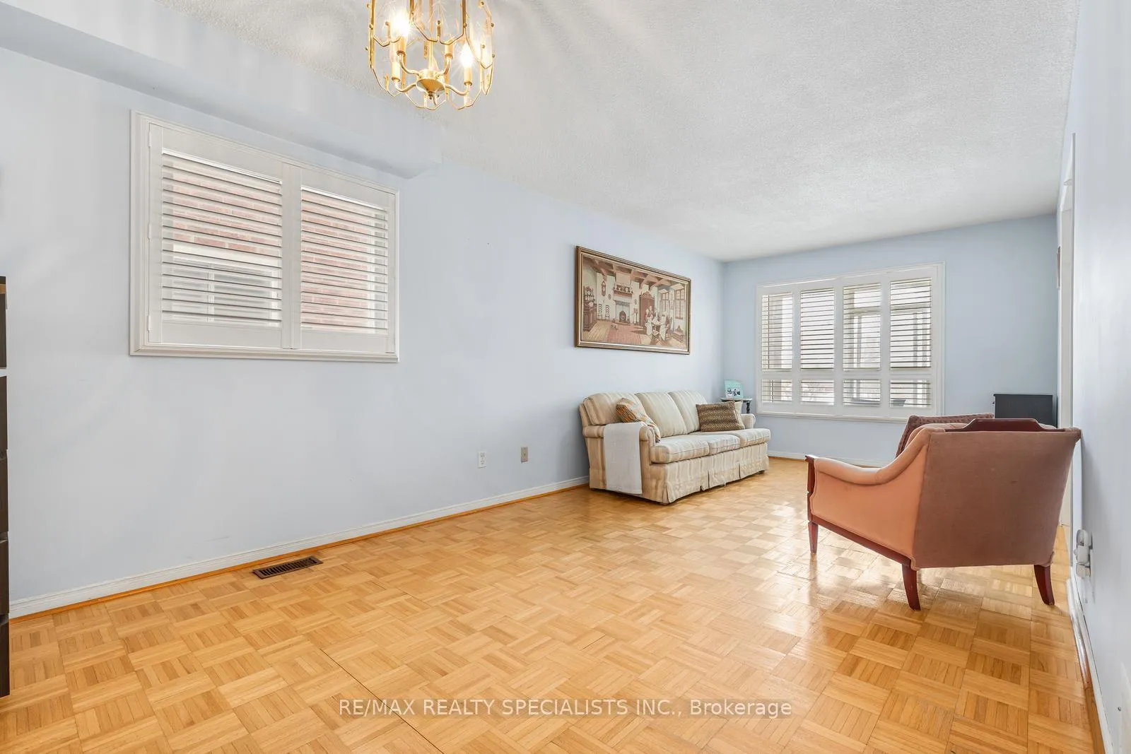 Photo 12 of 81 Bendamere Crescent, Markham, Raymerville — HOMEH