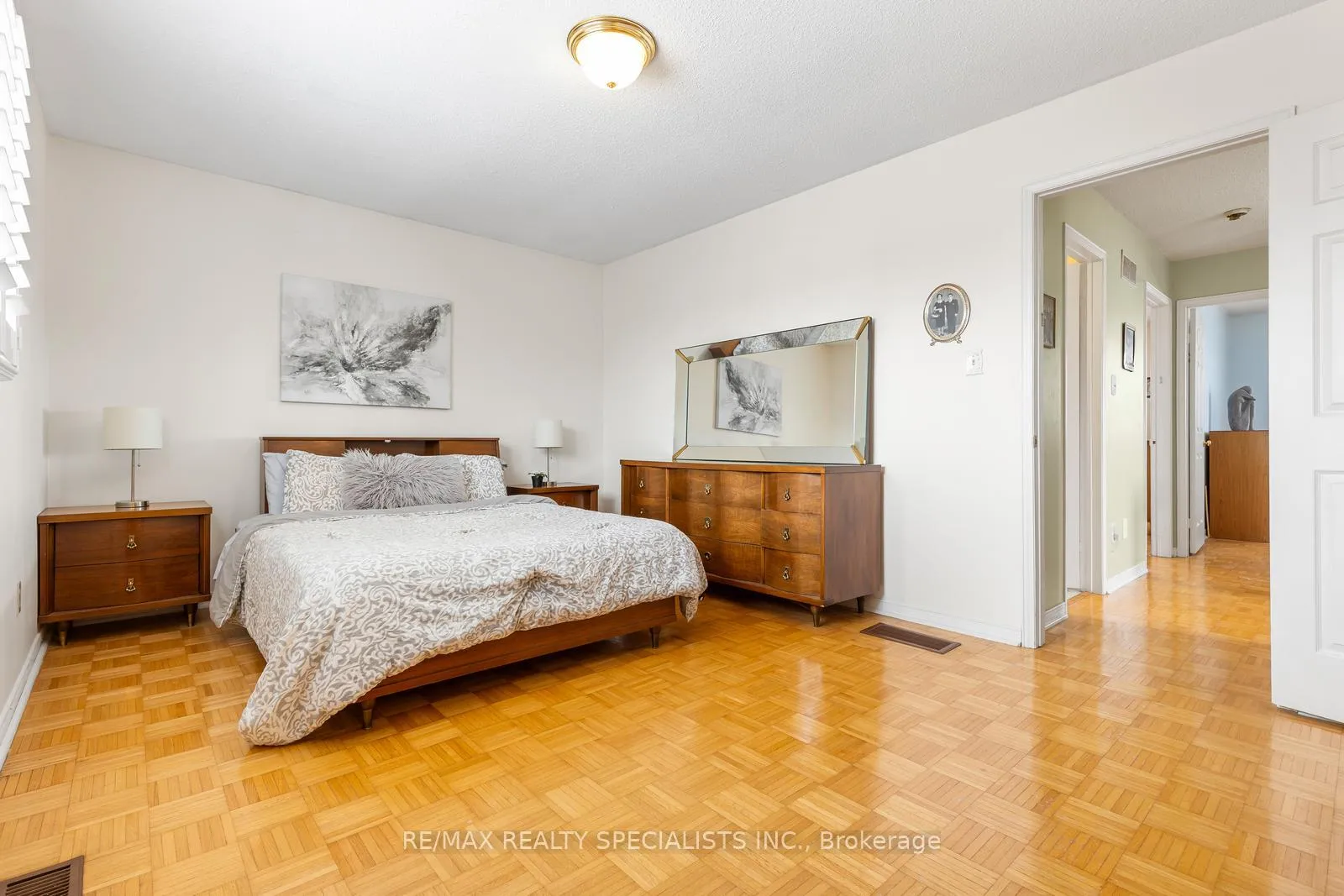 Photo 16 of 81 Bendamere Crescent, Markham, Raymerville — HOMEH