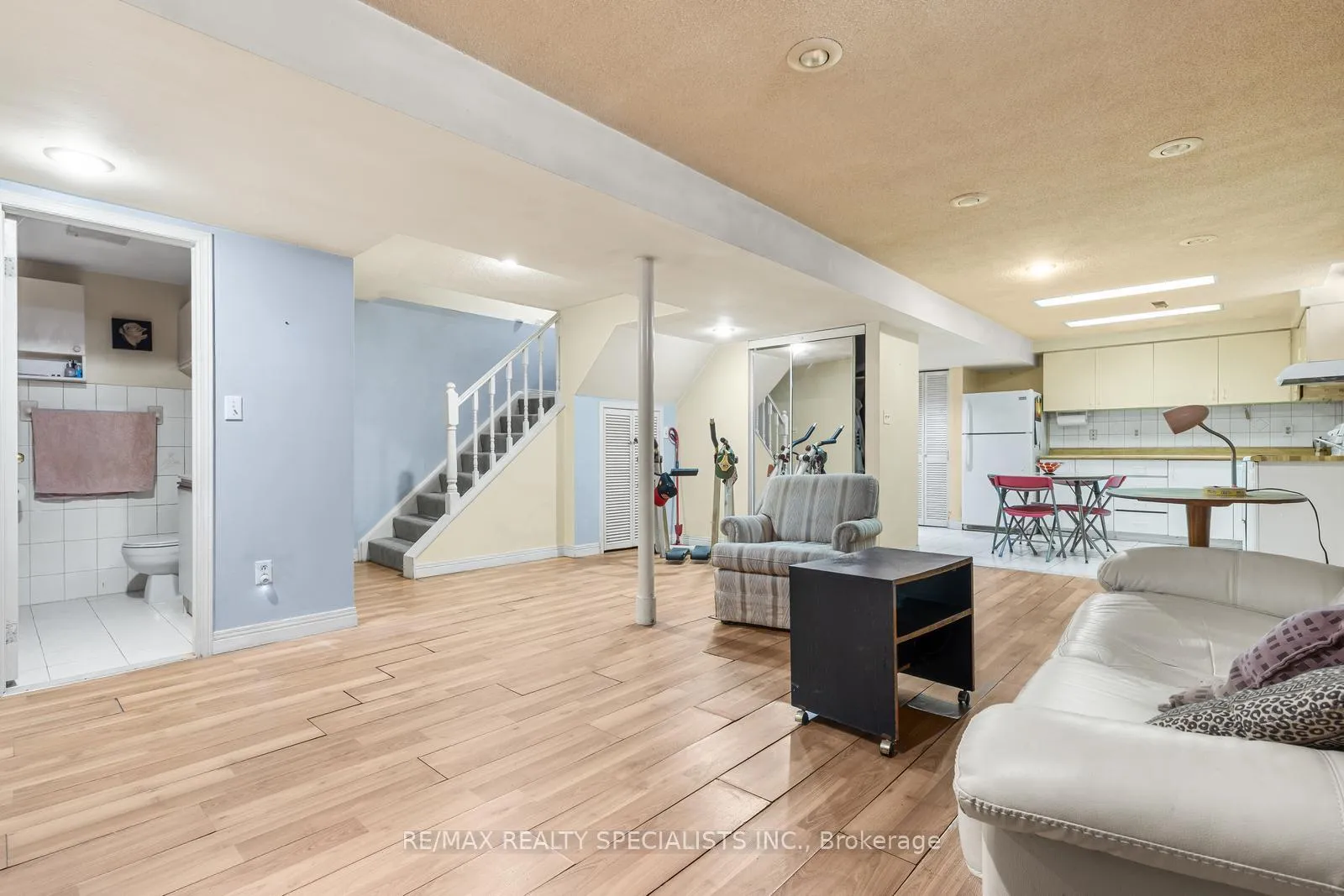 Photo 23 of 81 Bendamere Crescent, Markham, Raymerville — HOMEH