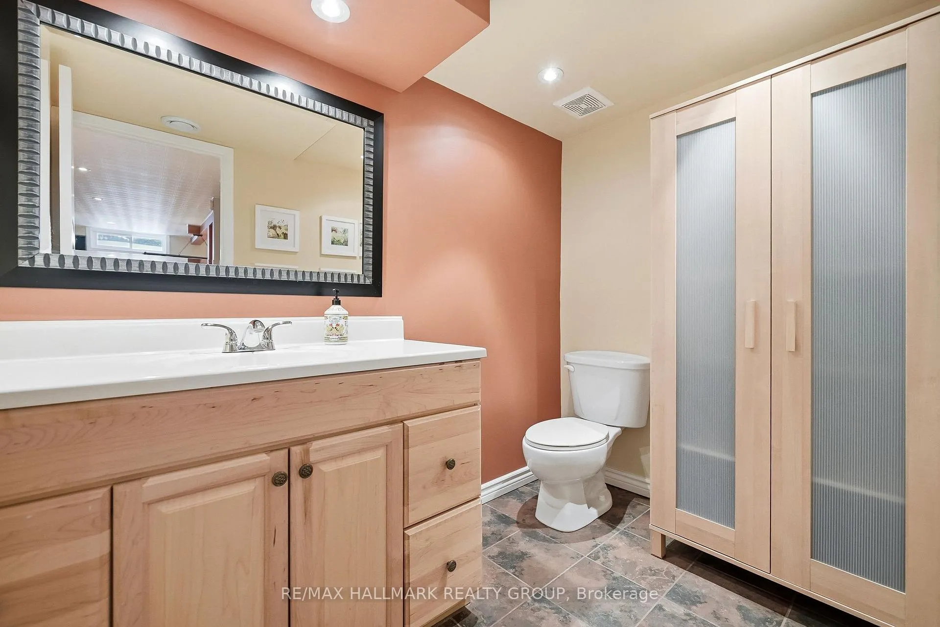 Photo 32 of 6066 Meadowhill Crescent, Ottawa, Chapel Hill — HOMEH