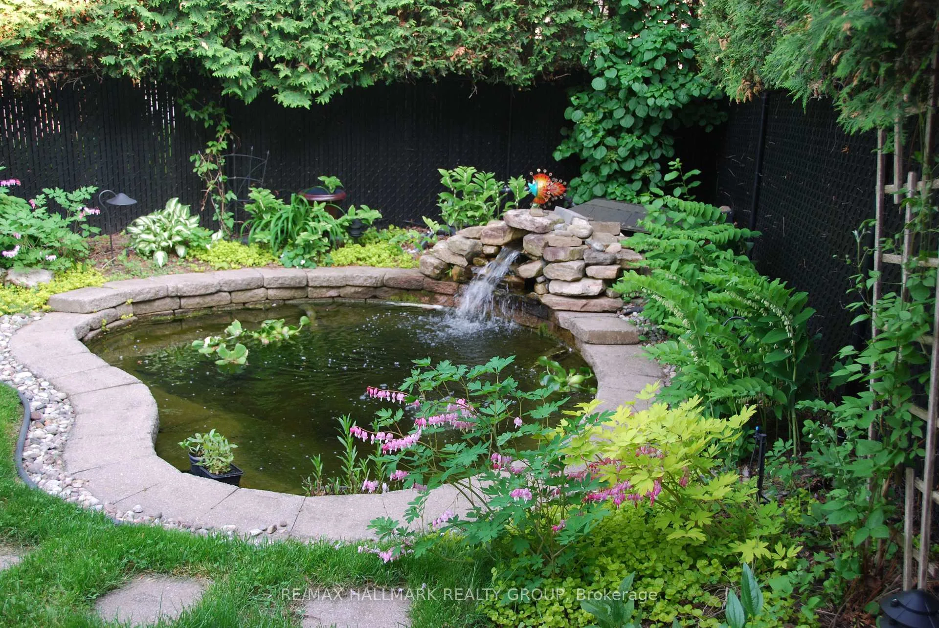 Photo 36 of 6066 Meadowhill Crescent, Ottawa, Chapel Hill — HOMEH