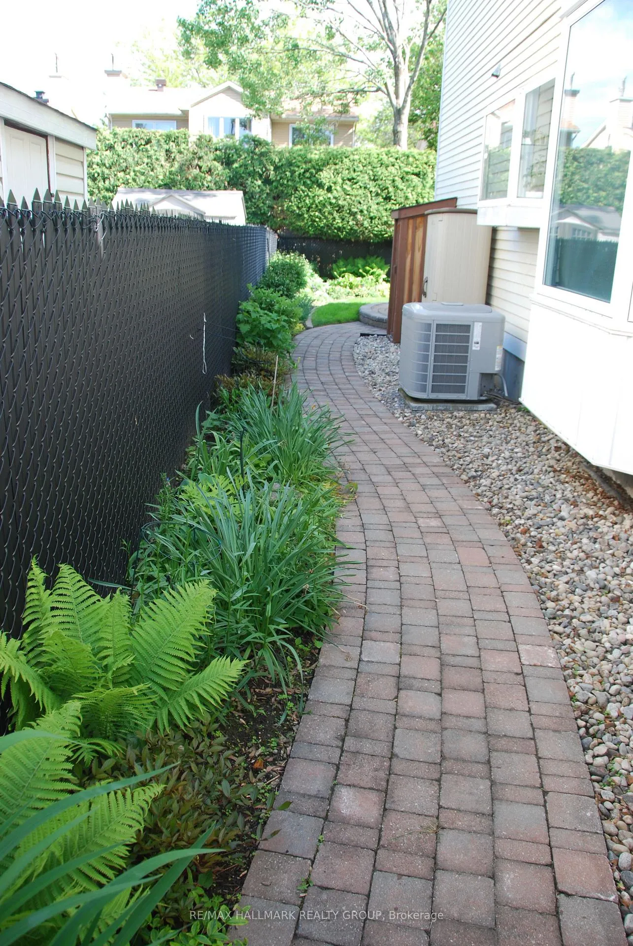 Photo 38 of 6066 Meadowhill Crescent, Ottawa, Chapel Hill — HOMEH