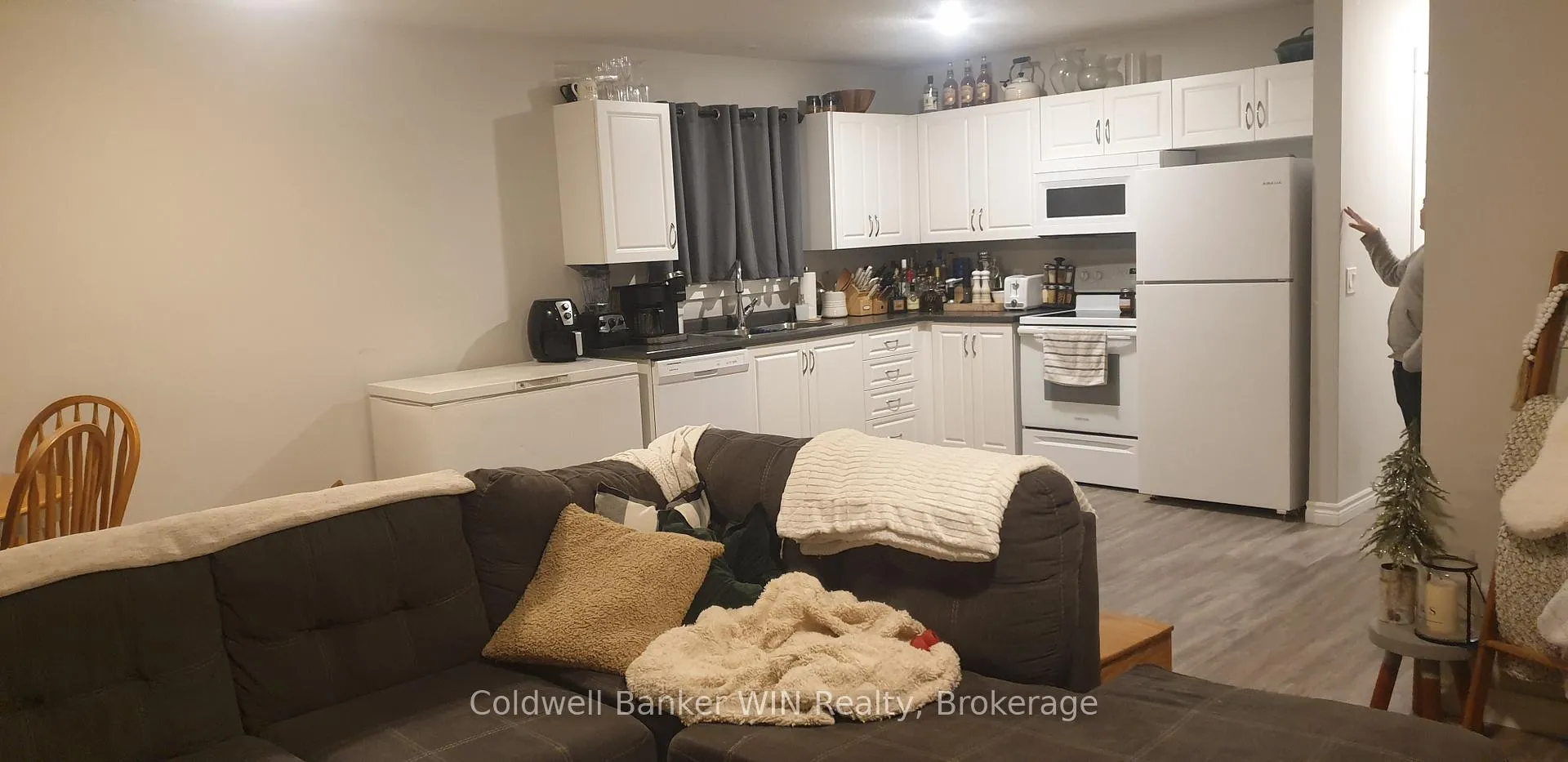 Photo 2 of 540 Wallace Avenue S, North Perth, Listowel — HOMEH