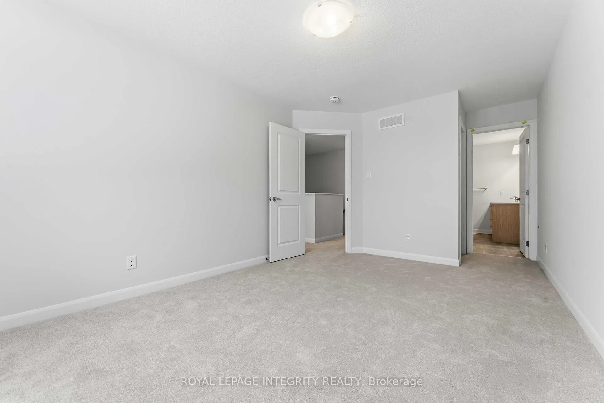 Photo 22 of 714 Fairline Row, Ottawa, Kanata - Emerald Meadows/Trailwest — HOMEH