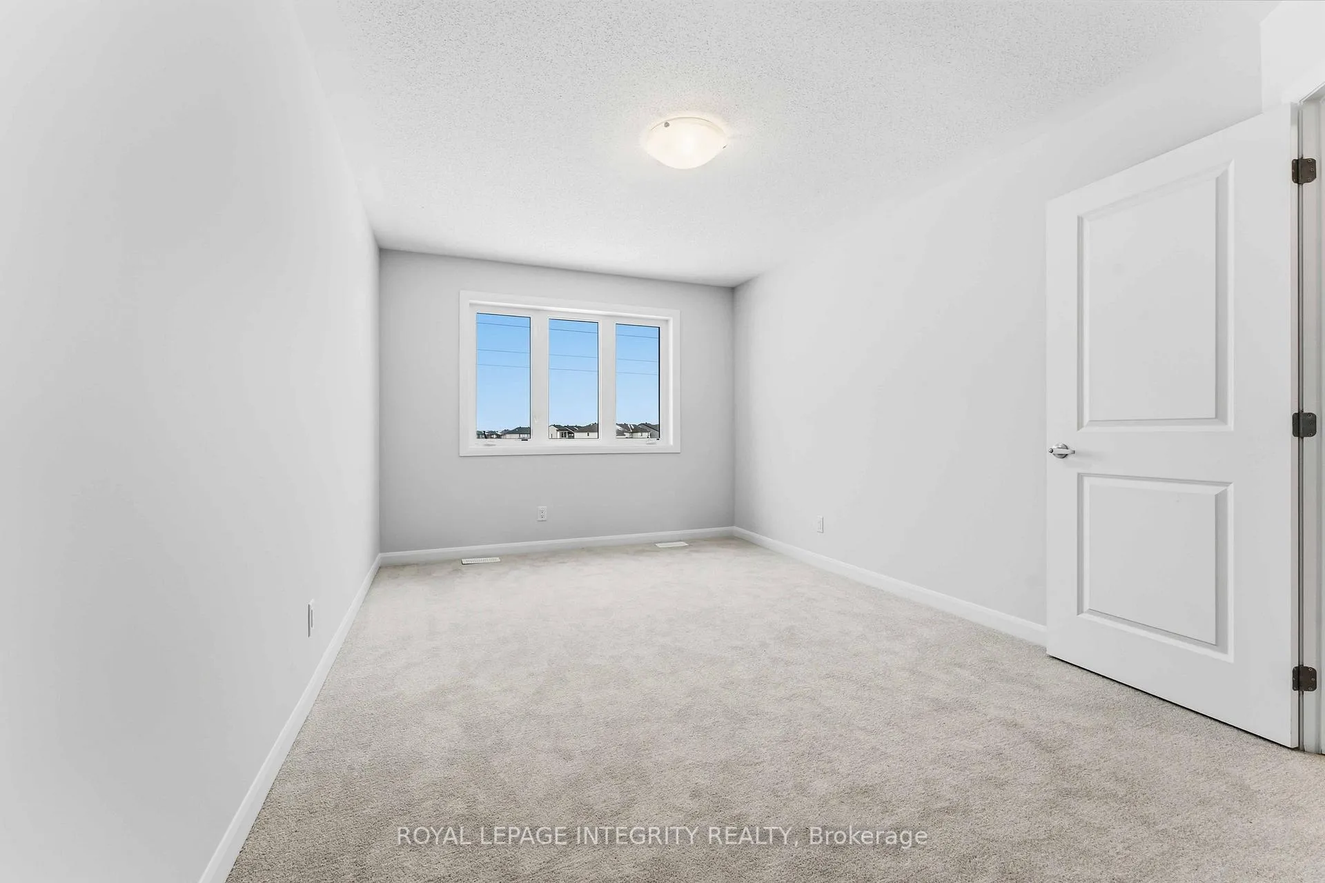 Photo 23 of 714 Fairline Row, Ottawa, Kanata - Emerald Meadows/Trailwest — HOMEH