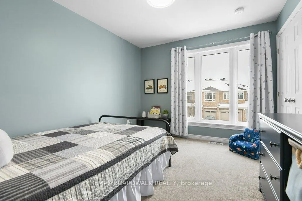 Photo 24 of 38 Peever Place, Carleton Place — HOMEH