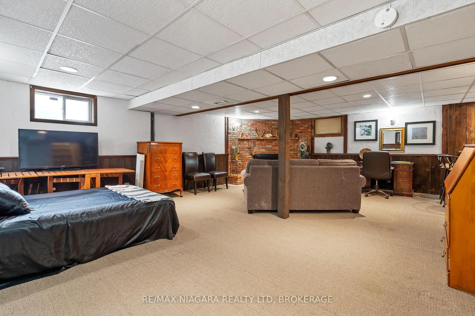 Photo 20 of 44 Albany Drive, St. Catharines, Lakeport — HOMEH