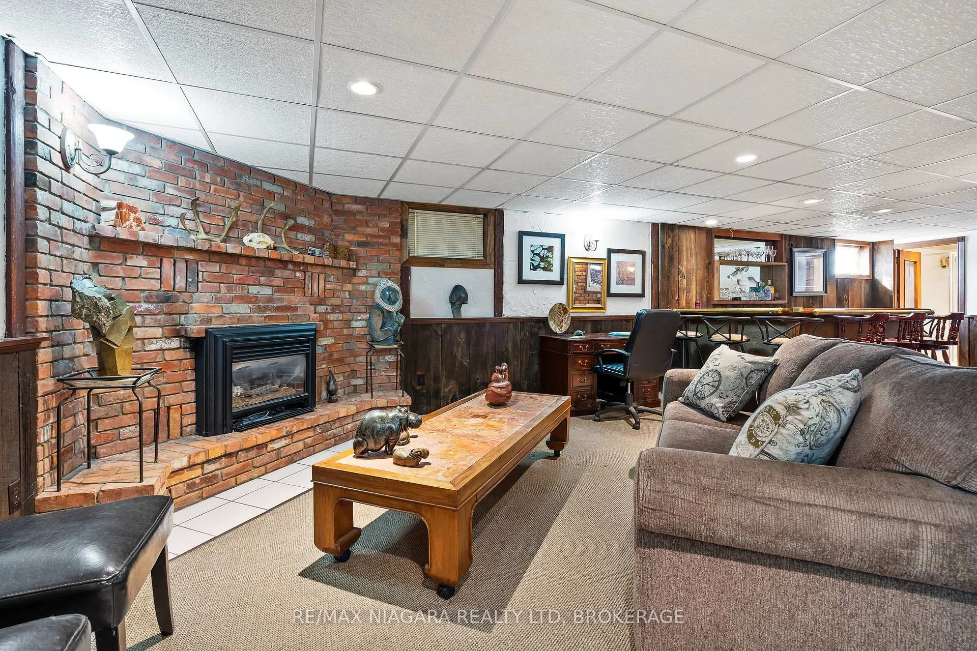 Photo 21 of 44 Albany Drive, St. Catharines, Lakeport — HOMEH