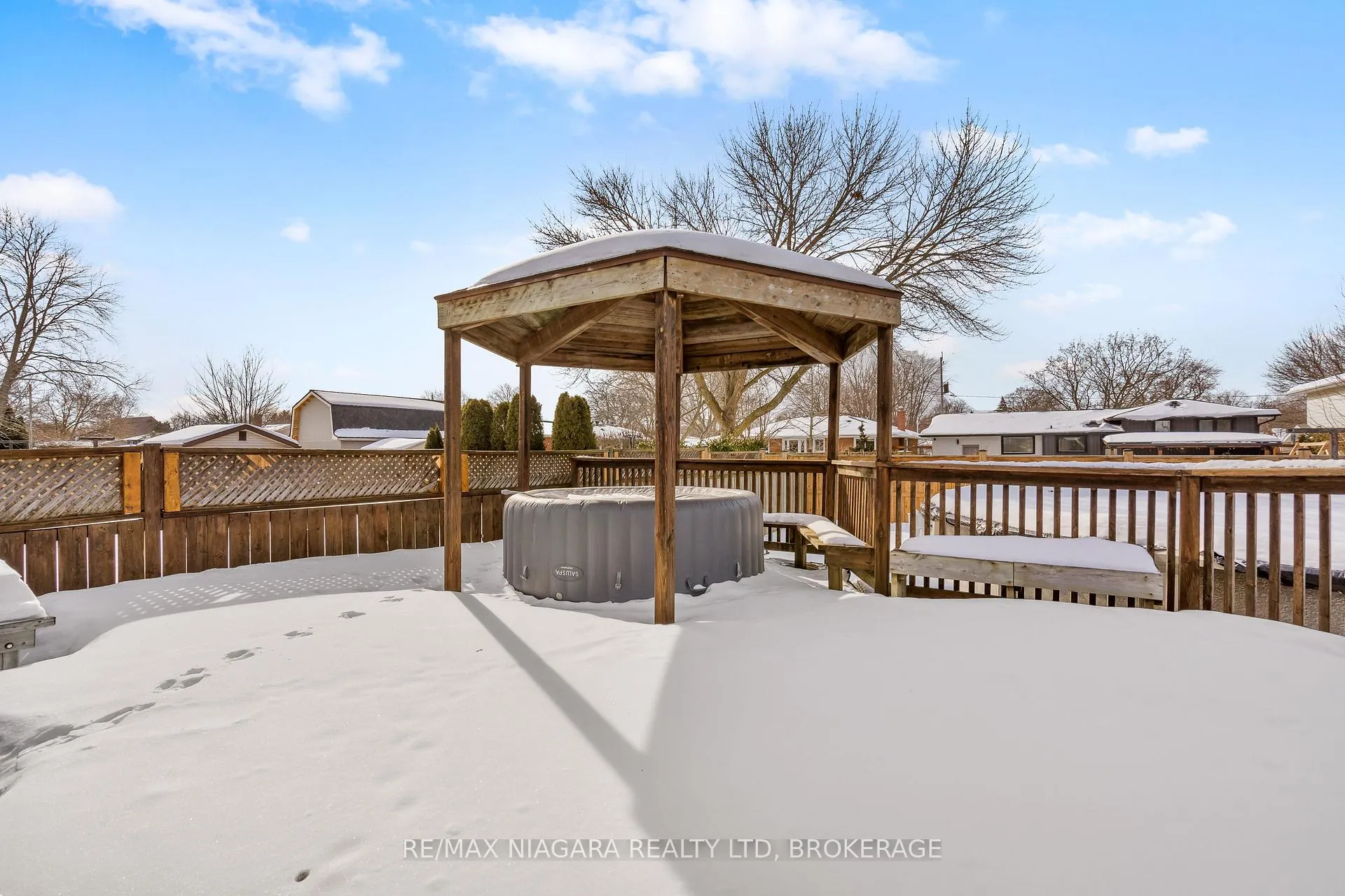 Photo 28 of 44 Albany Drive, St. Catharines, Lakeport — HOMEH