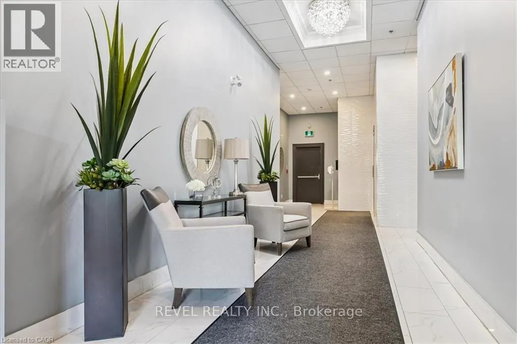 Photo 9 of Unit 3, 34 Plains Road E, Burlington, LaSalle — HOMEH