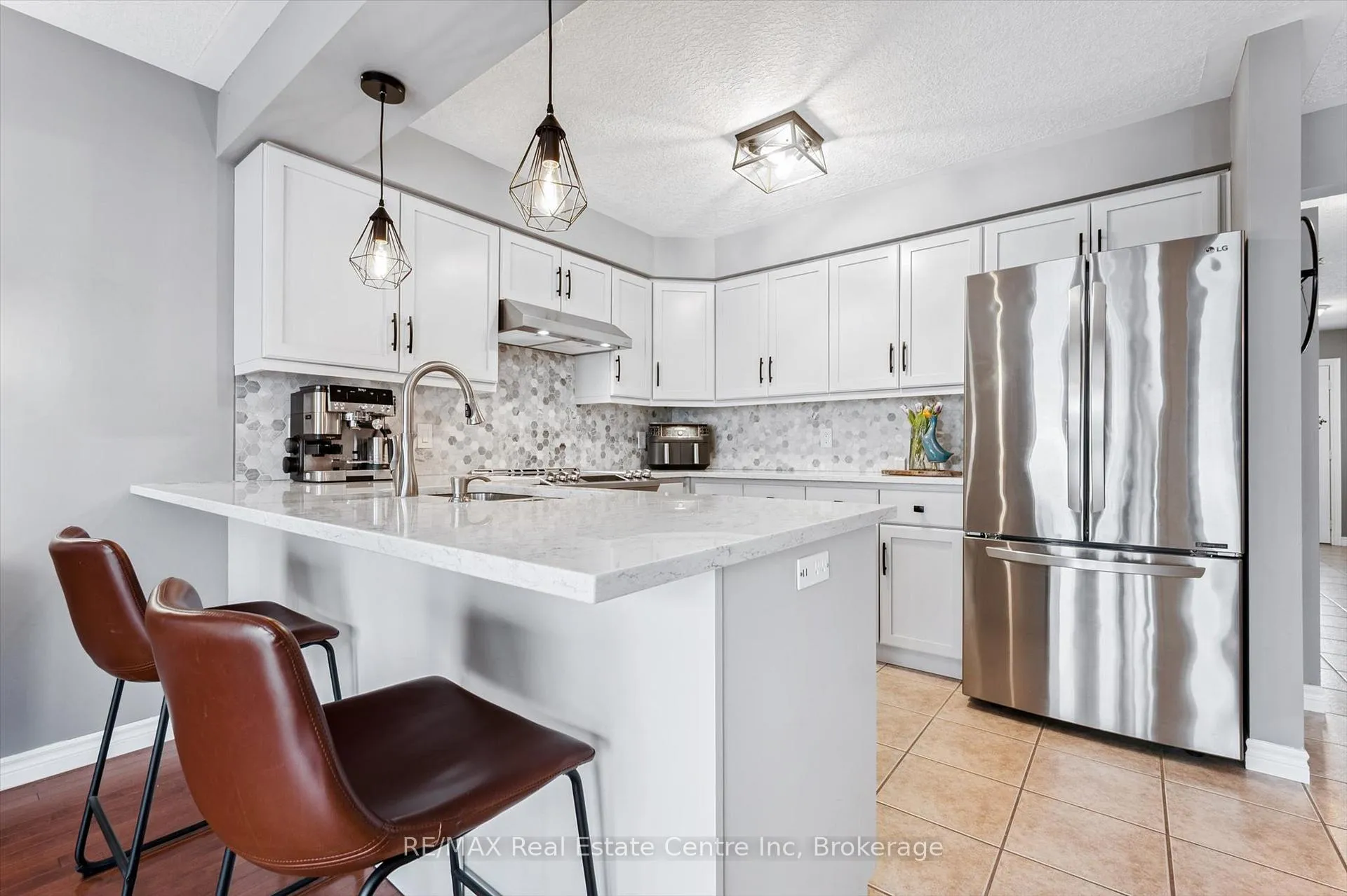 Photo 12 of 18 Truesdale Crescent, Guelph, Kortright West — HOMEH