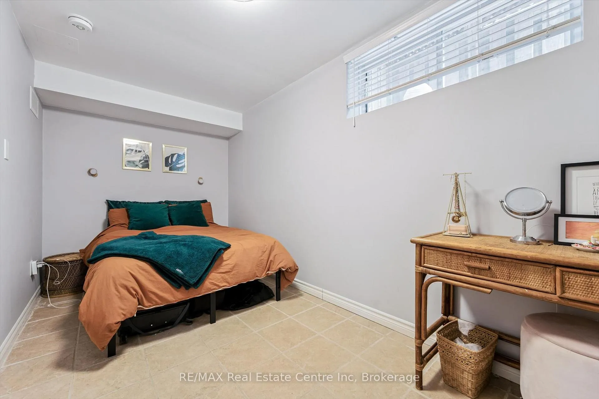 Photo 32 of 18 Truesdale Crescent, Guelph, Kortright West — HOMEH