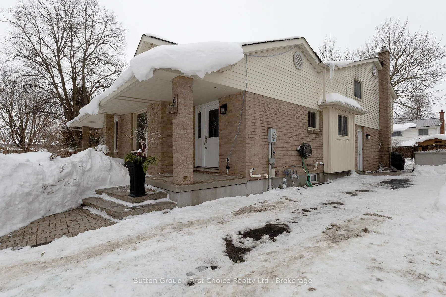 Photo 4 of 6 Polley Place, Stratford — HOMEH