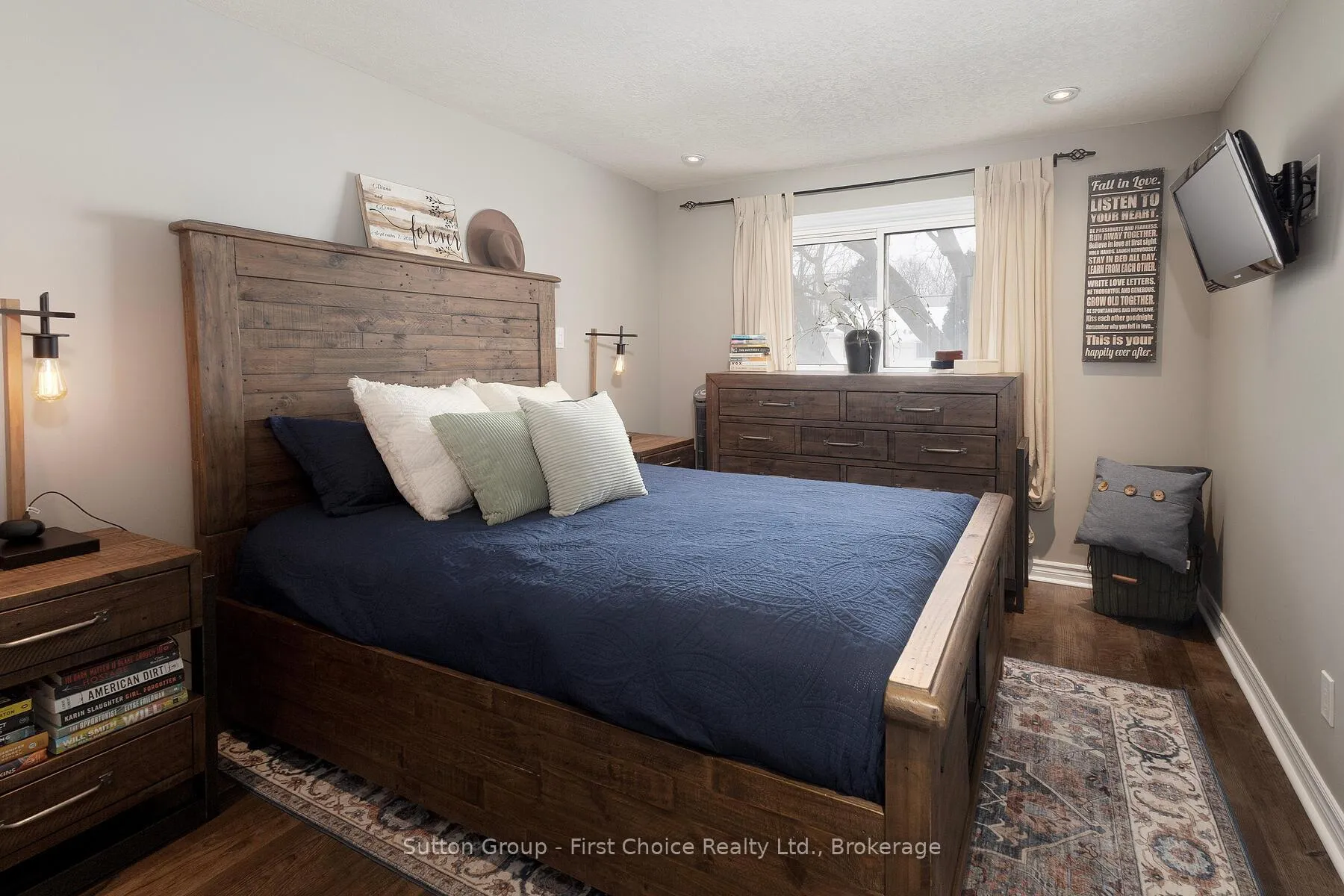 Photo 26 of 6 Polley Place, Stratford — HOMEH