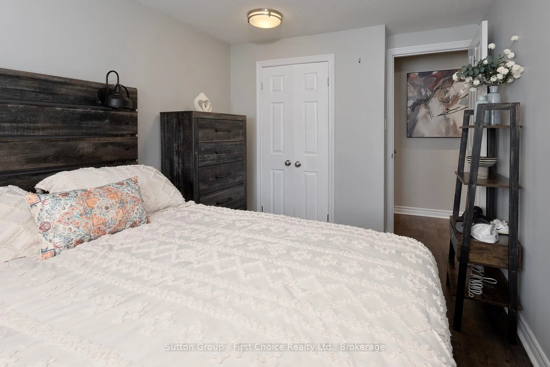Photo 29 of 6 Polley Place, Stratford — HOMEH