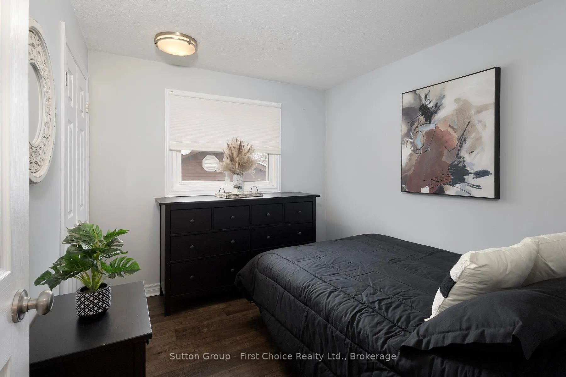 Photo 30 of 6 Polley Place, Stratford — HOMEH