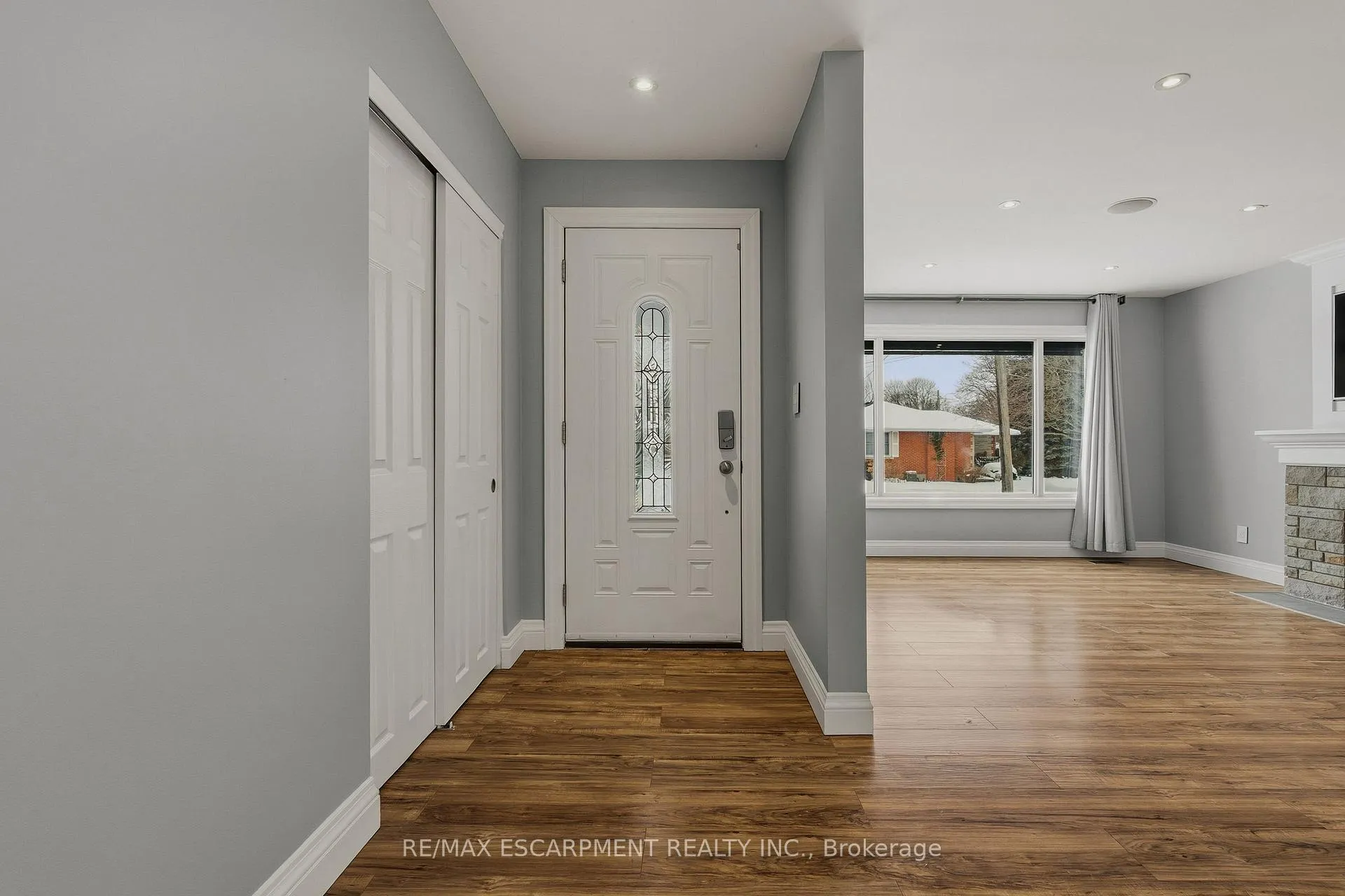 Photo 15 of 20 Shirley Street, Hamilton, Dundas — HOMEH