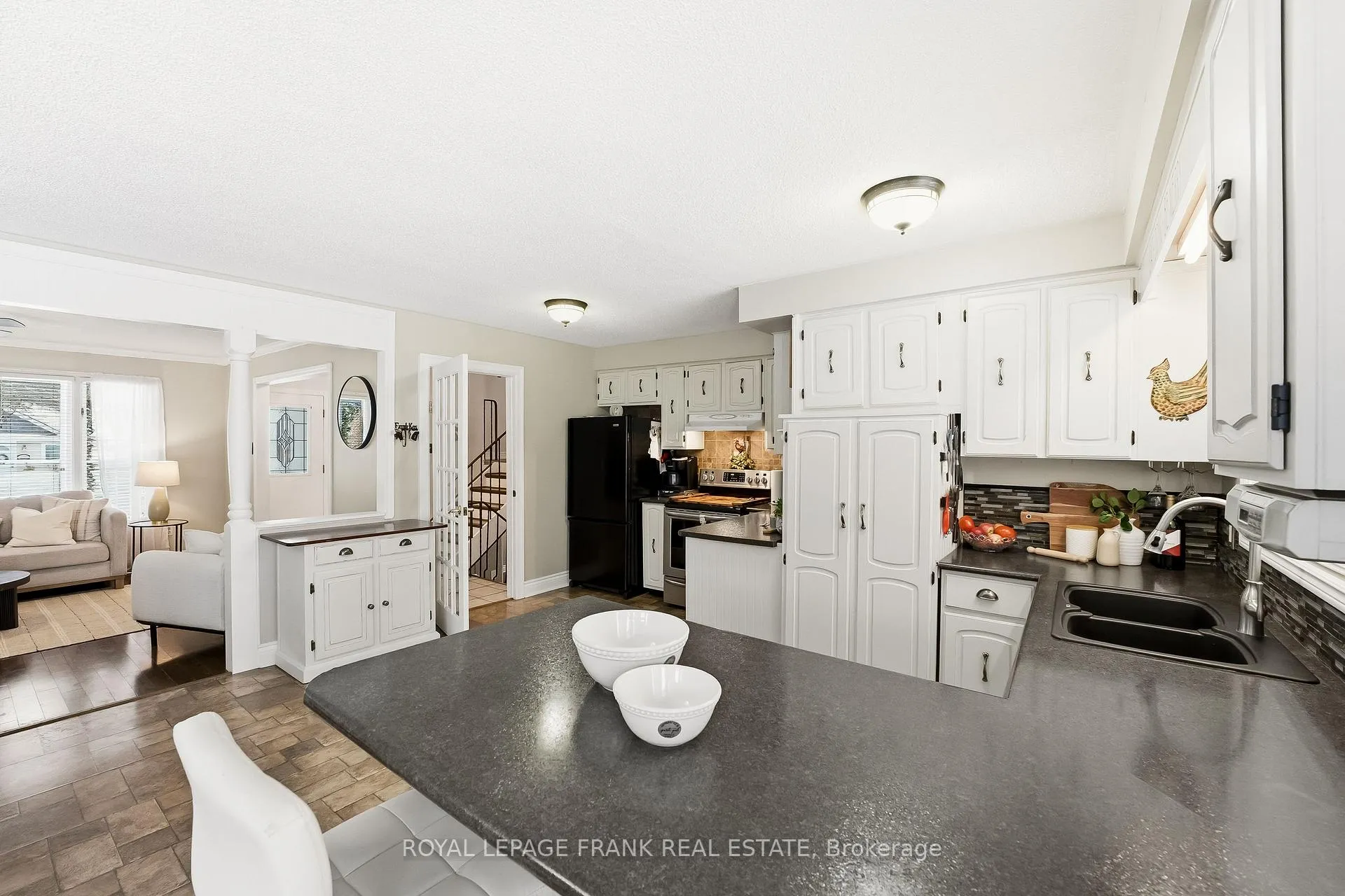 Photo 12 of 89 Allan Street, Scugog, Port Perry — HOMEH