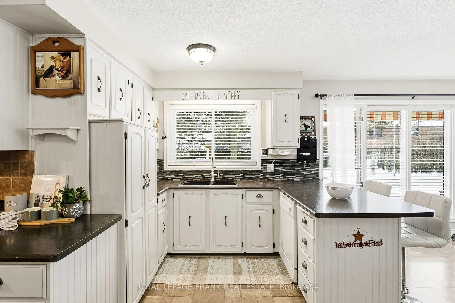 Photo 14 of 89 Allan Street, Scugog, Port Perry — HOMEH