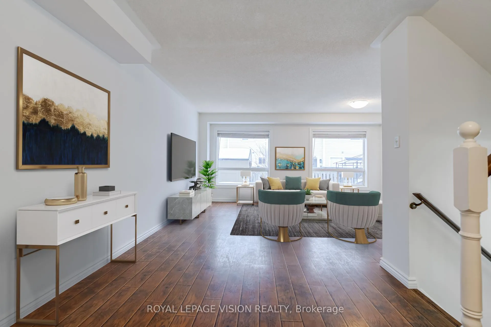 Photo 10 of 10 Woolf Cres, Ajax, South East — HOMEH
