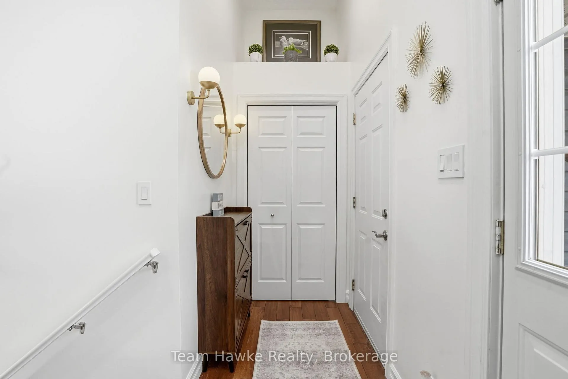 Photo 3 of 52 Mercer Crescent, Penetanguishene — HOMEH