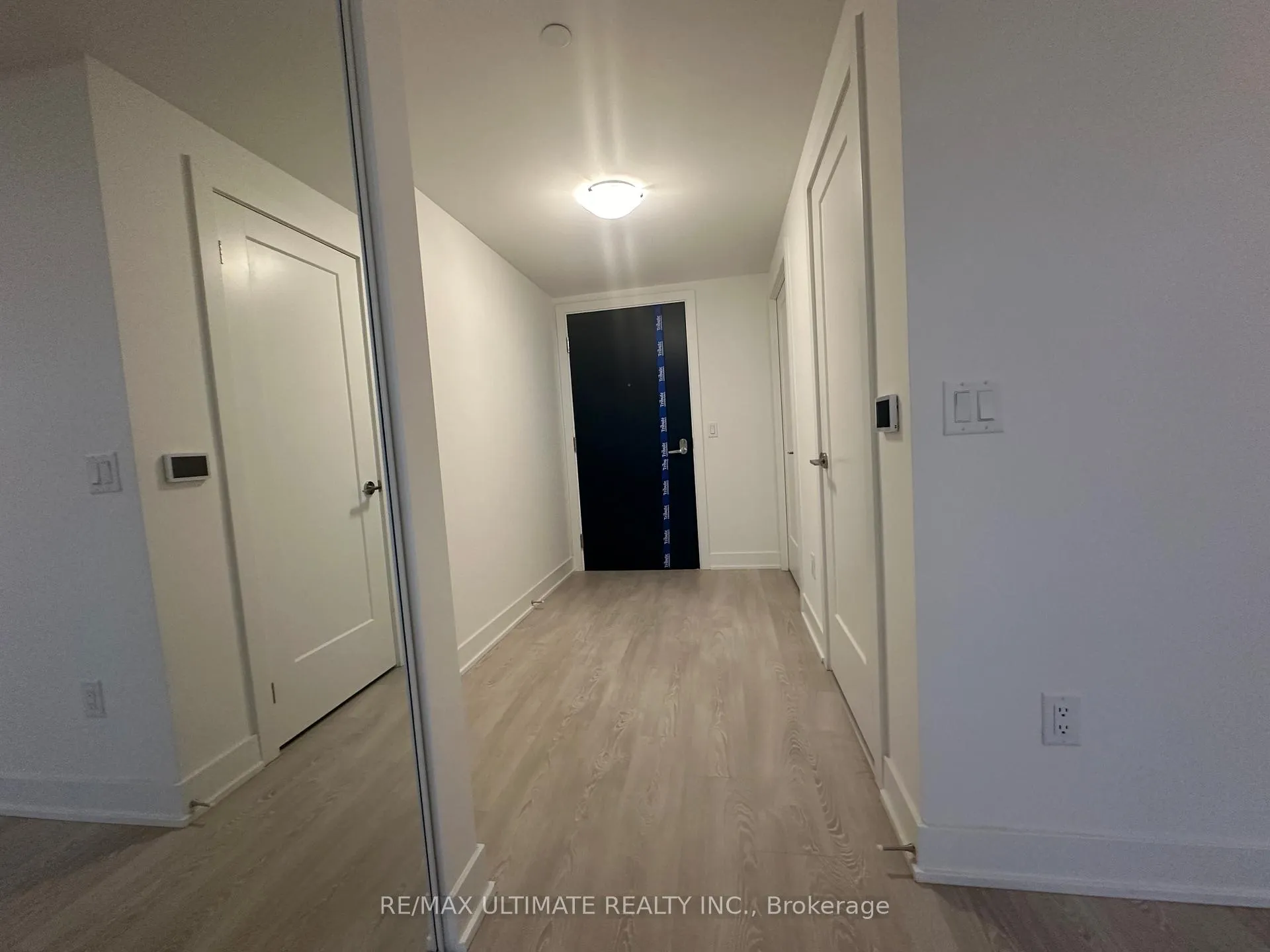 Photo 6 of Unit 409, 2545 Simcoe Street N, Oshawa, Windfields — HOMEH