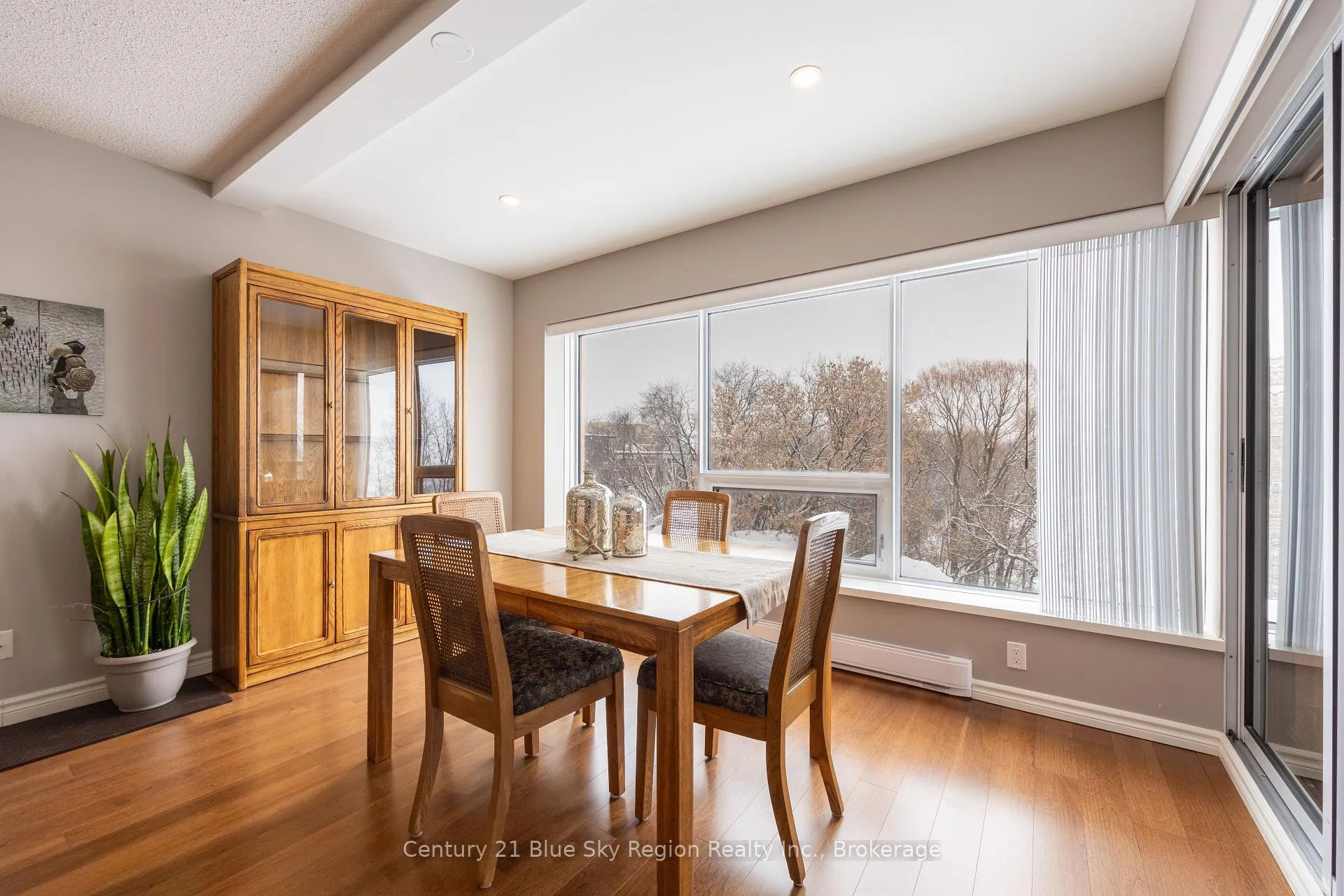 Photo 7 of Unit 301, 155 Timmins Street, North Bay, West End — HOMEH