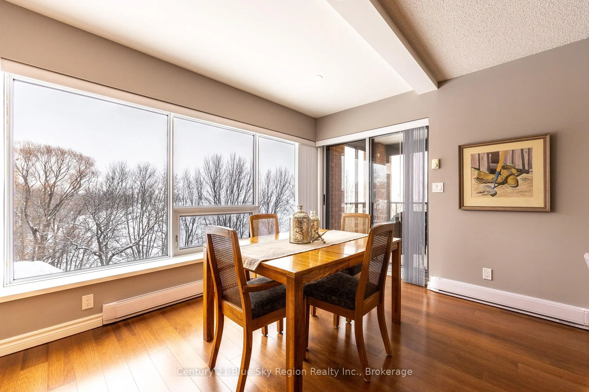 Photo 8 of Unit 301, 155 Timmins Street, North Bay, West End — HOMEH