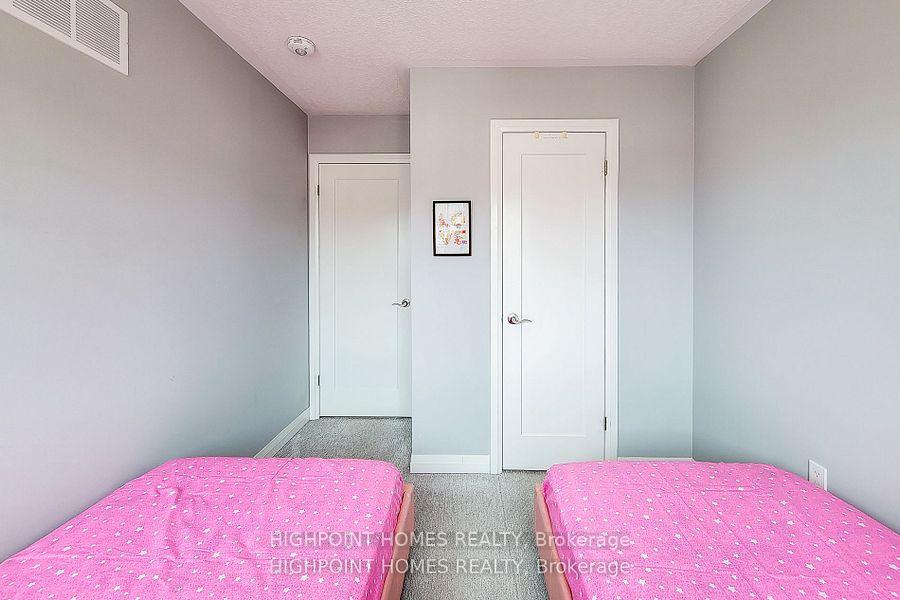 Photo 6 of 76 Aquarius Crescent, Hamilton, Rural Glanbrook — HOMEH