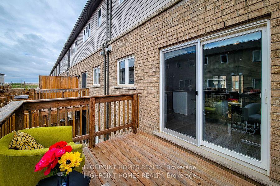 Photo 7 of 76 Aquarius Crescent, Hamilton, Rural Glanbrook — HOMEH