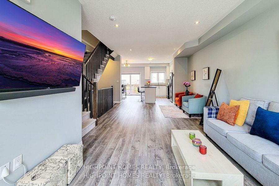 Photo 10 of 76 Aquarius Crescent, Hamilton, Rural Glanbrook — HOMEH