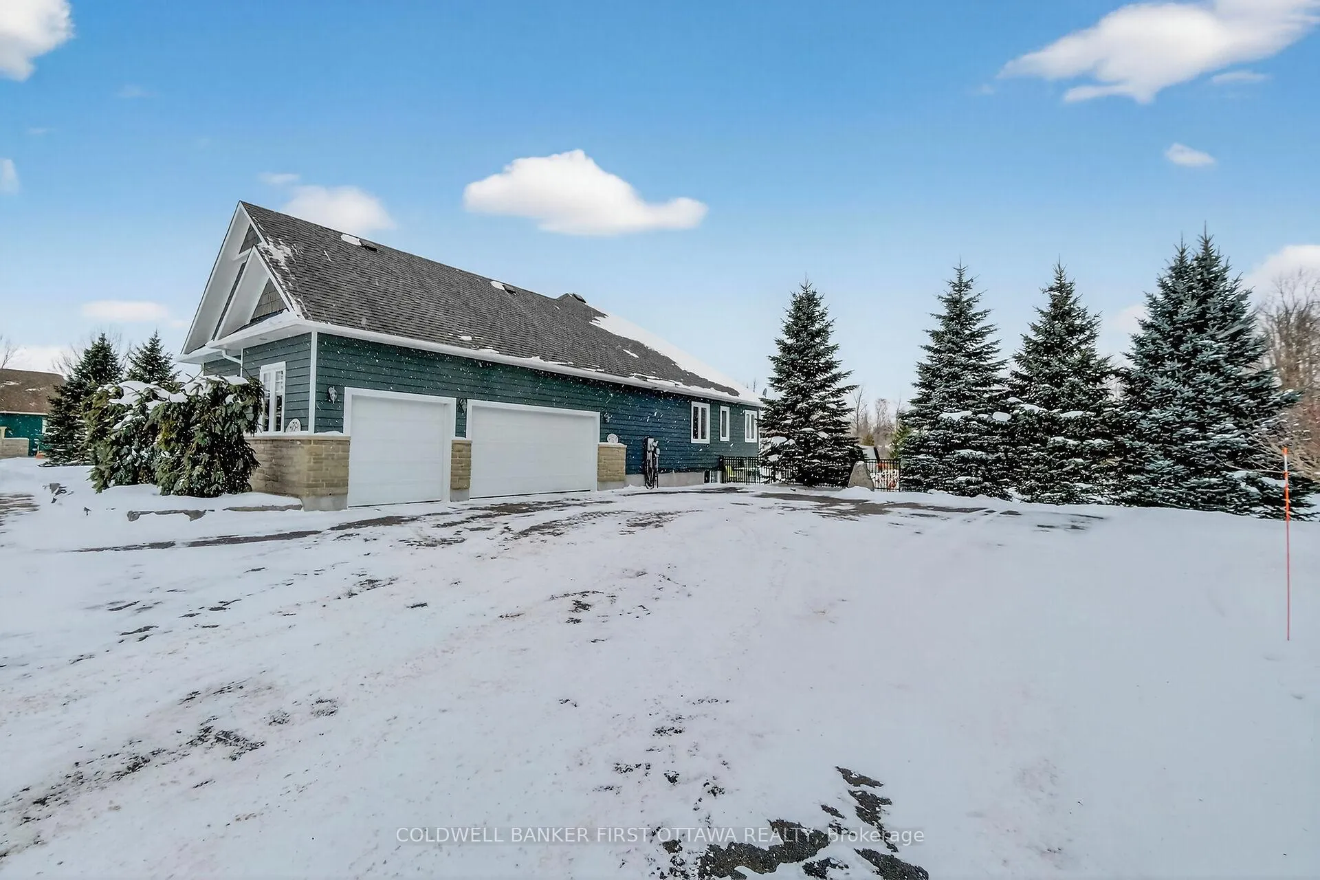 Photo 3 of 150 Ashton Creek Crescent, Beckwith, Beckwith Twp — HOMEH