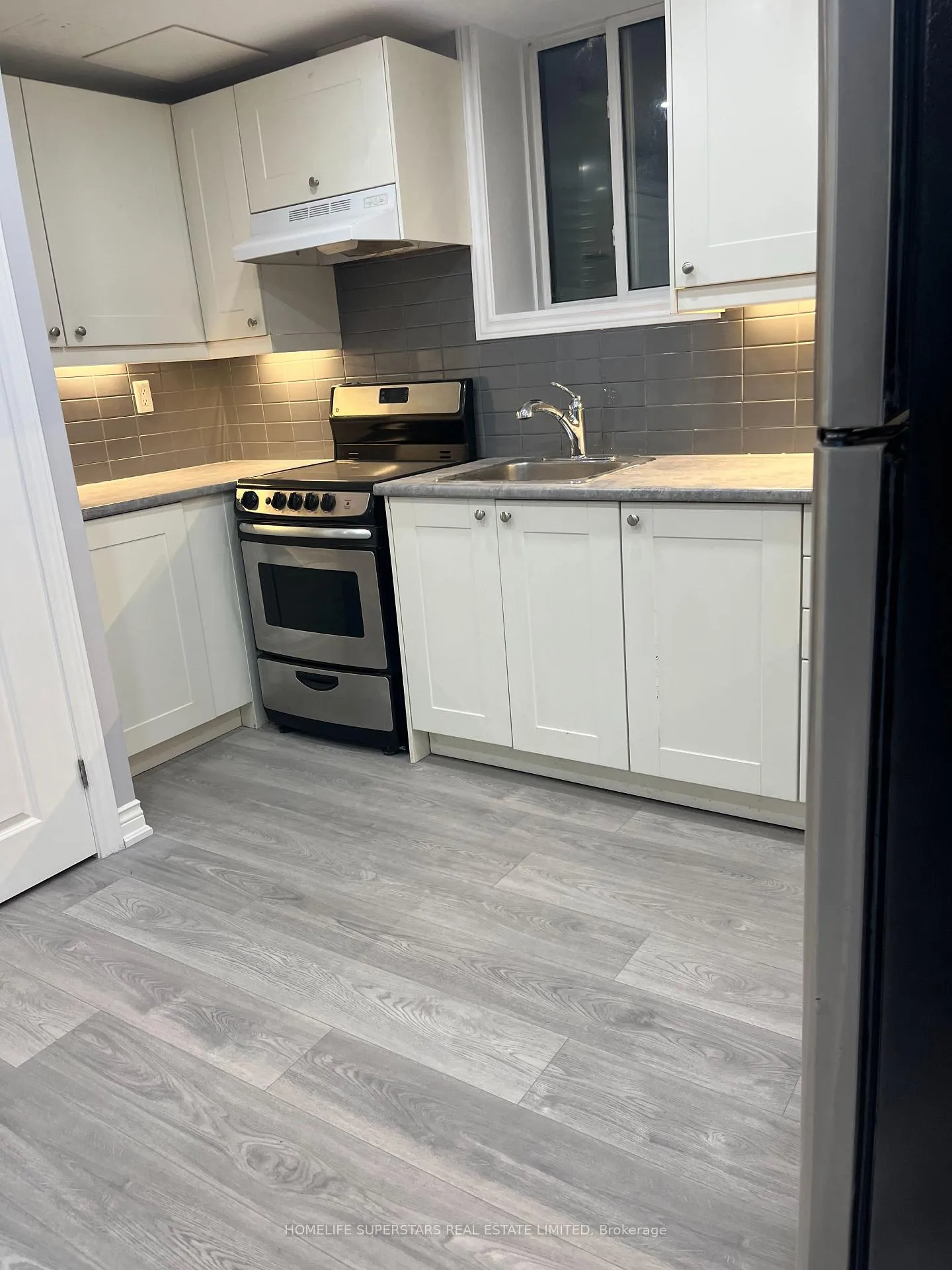 Photo 2 of Unit Basement, 192 Willowbrook Drive, Whitby, Pringle Creek — HOMEH