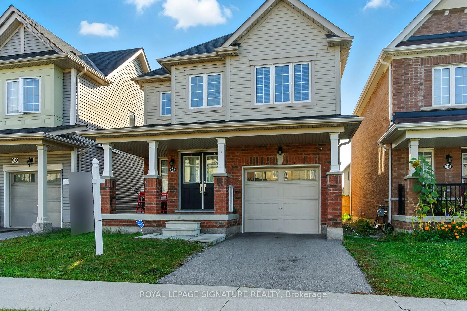 Photo 2 of 16 Froggy Drive, Thorold, Hurricane/Merrittville — HOMEH