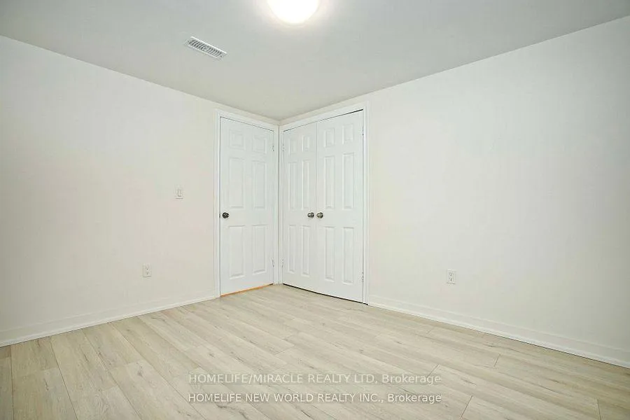 Photo 8 of Unit bsmt, 49 Thorncroft Crescent, Ajax, South East — HOMEH