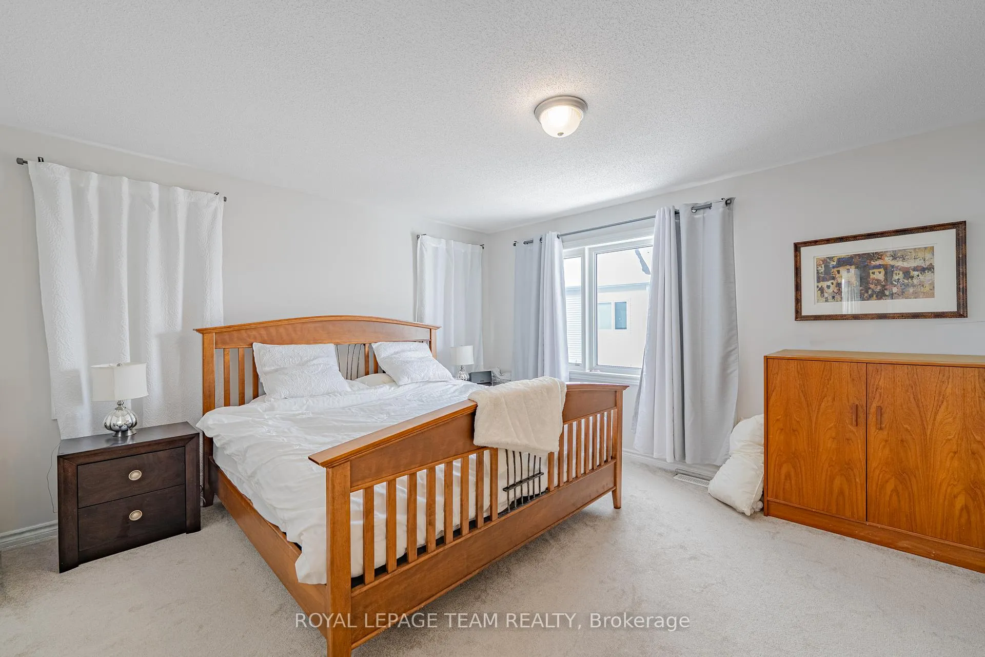 Photo 23 of 6 Darvoy Mews, Ottawa, Chapel Hill South - Orleans Village — HOMEH