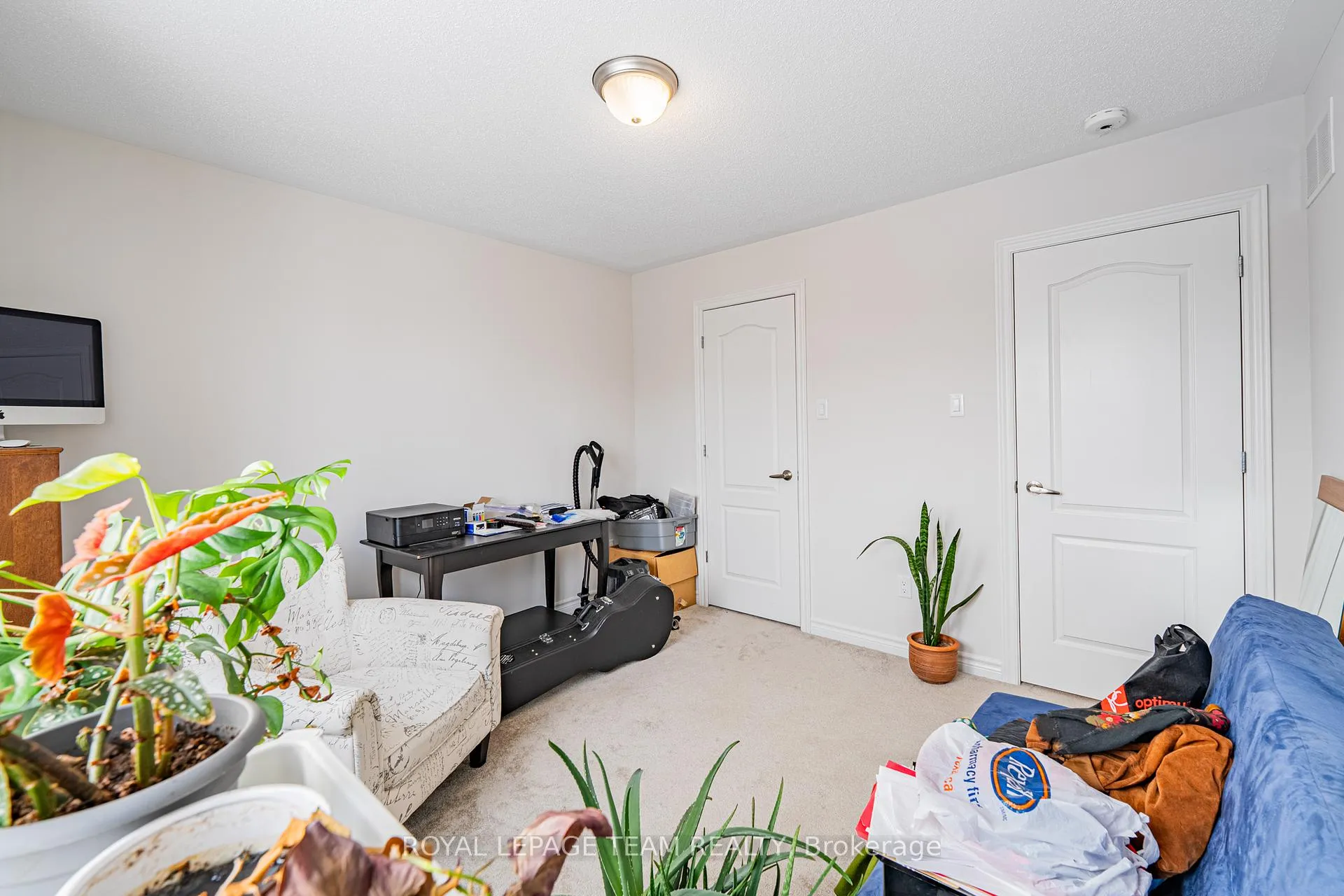 Photo 32 of 6 Darvoy Mews, Ottawa, Chapel Hill South - Orleans Village — HOMEH