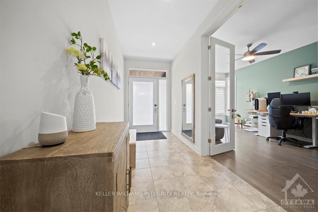 Photo 3 of 752 Wooler Place, Ottawa, Leitrim — HOMEH