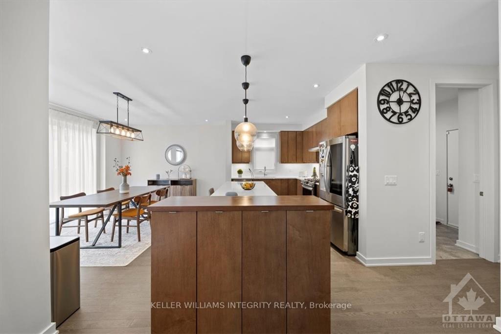Photo 8 of 752 Wooler Place, Ottawa, Leitrim — HOMEH