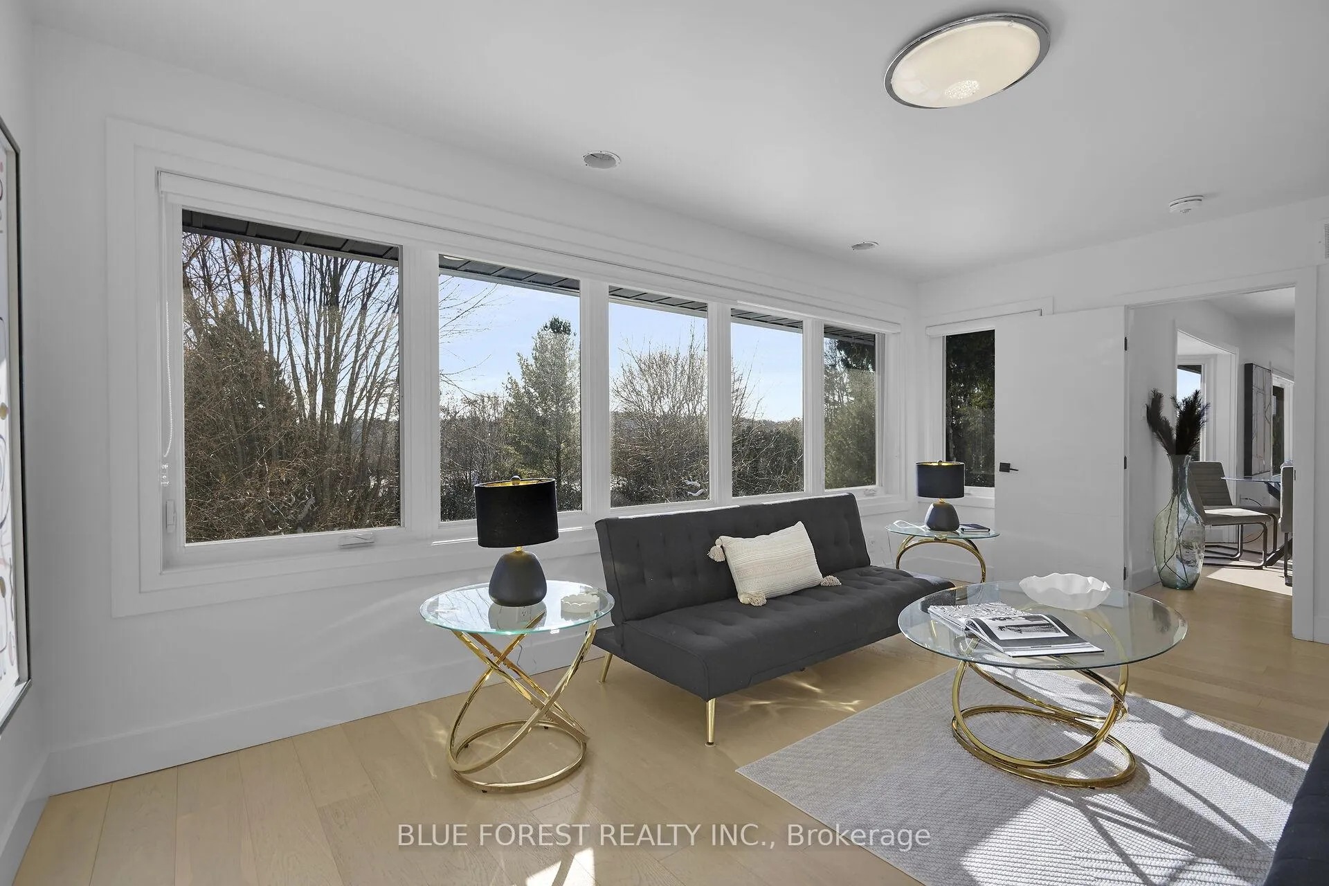 Photo 14 of 878 Riverside Drive, London, North Q — HOMEH