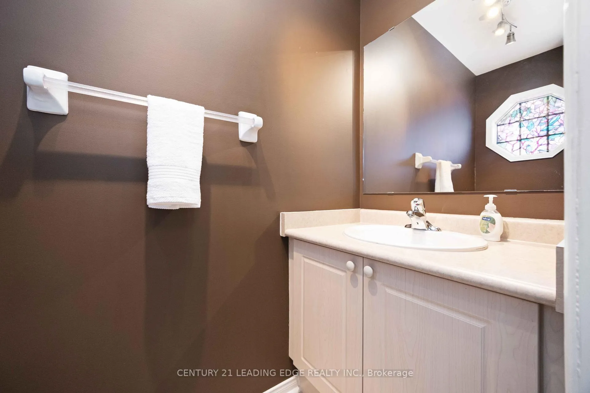 Photo 39 of 181 Bottrell Street, Clarington, Bowmanville — HOMEH
