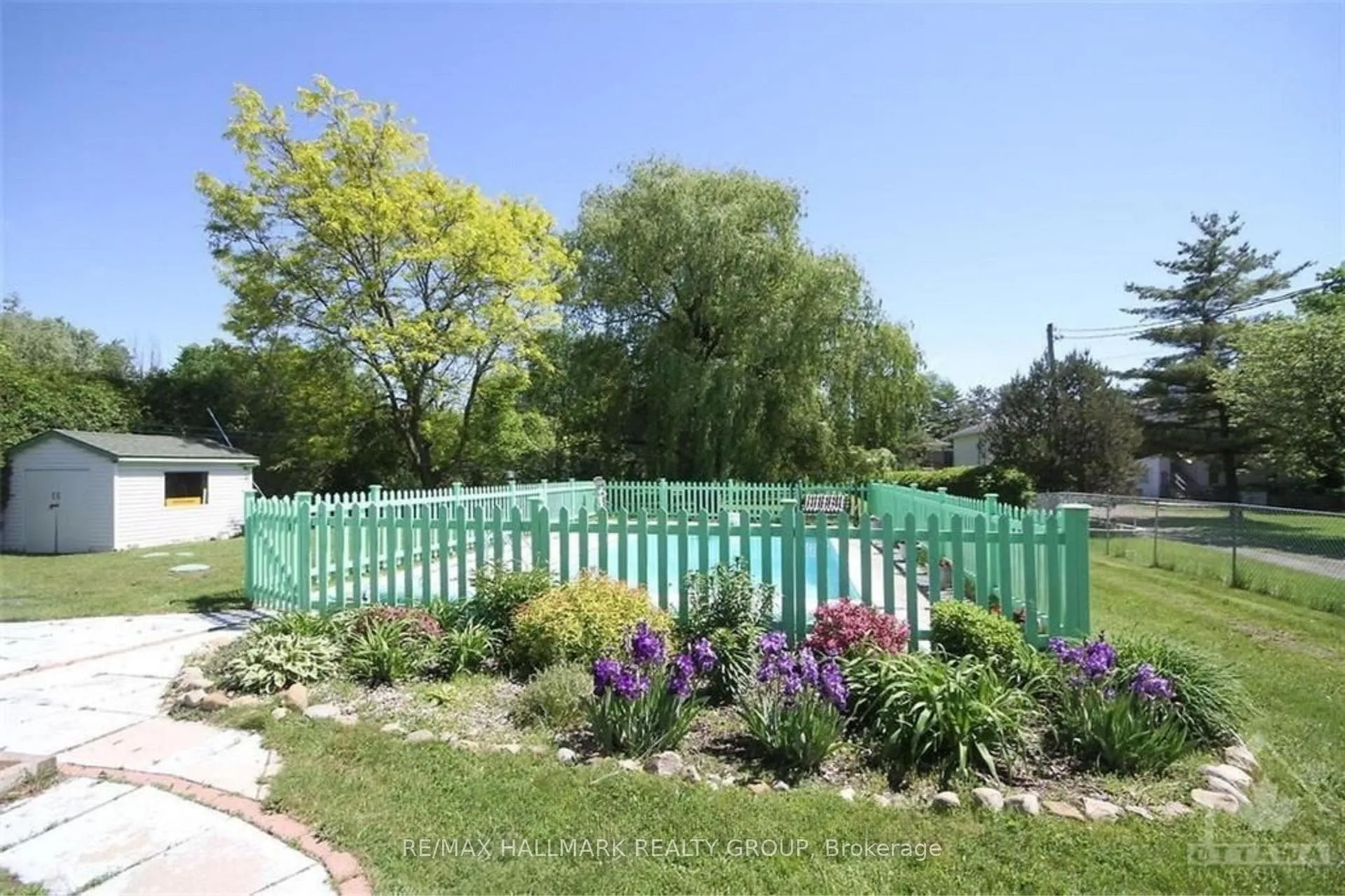 Photo 3 of 6203 Bank Street, Ottawa, Osgoode Twp North of Reg Rd 6 — HOMEH
