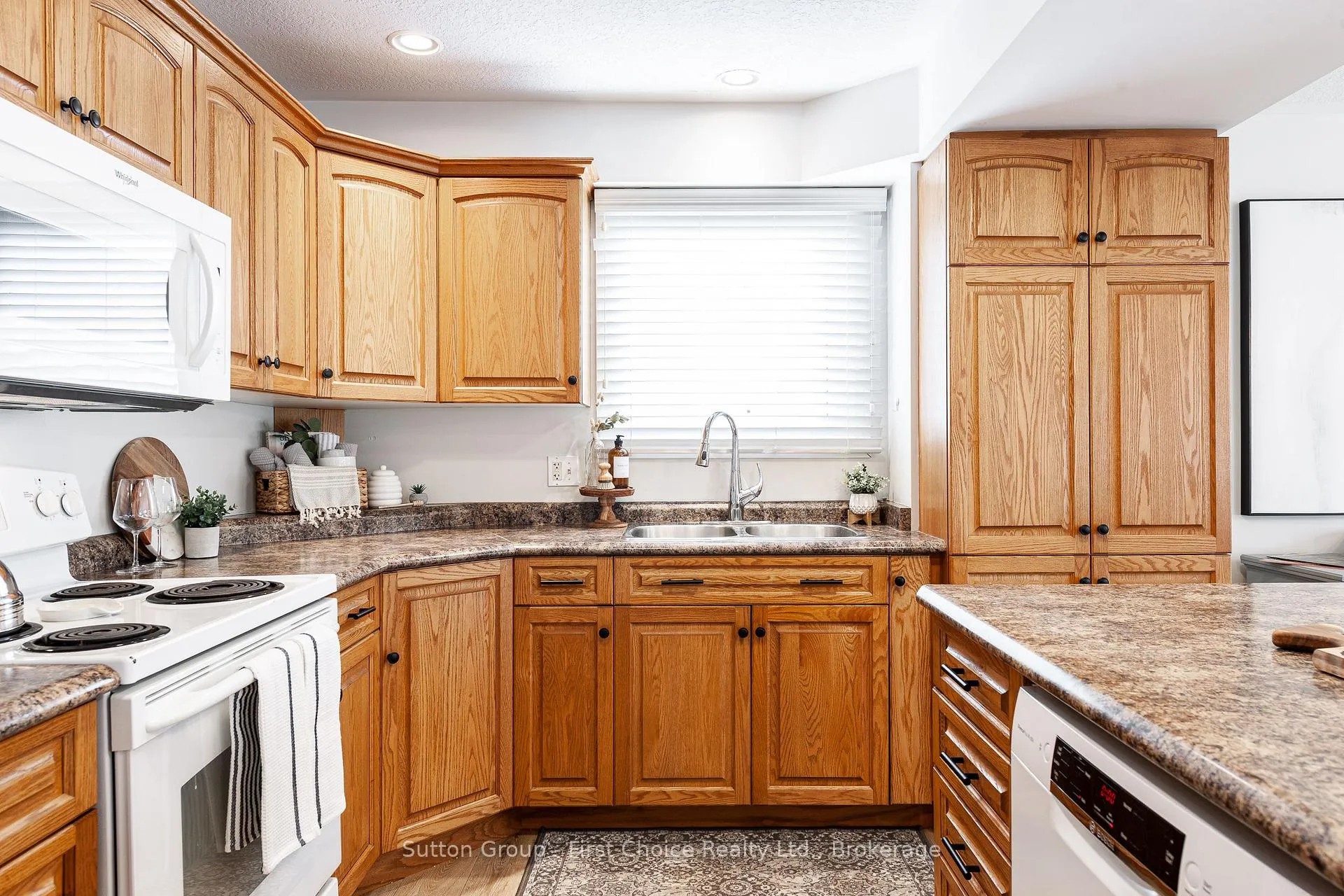 Photo 5 of 187 Southvale Road, St. Marys — HOMEH