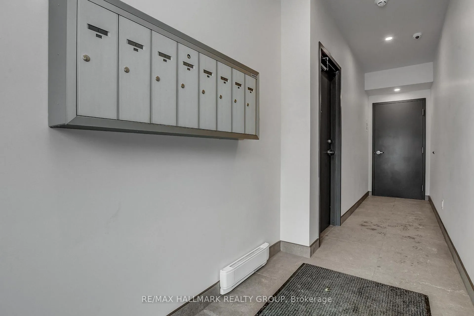 Photo 17 of Unit 1, 137 Marquette Avenue, Ottawa, Vanier — HOMEH