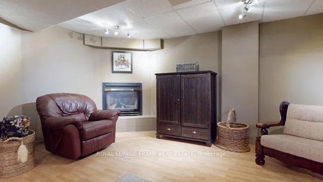 Photo 27 of 69 Guildwood Drive, Clarington, Bowmanville — HOMEH
