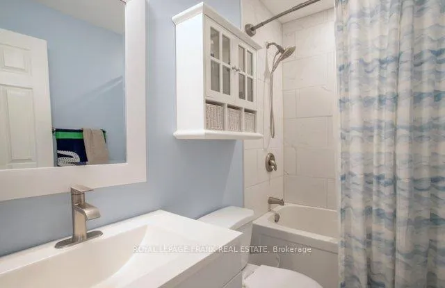 Photo 29 of 69 Guildwood Drive, Clarington, Bowmanville — HOMEH