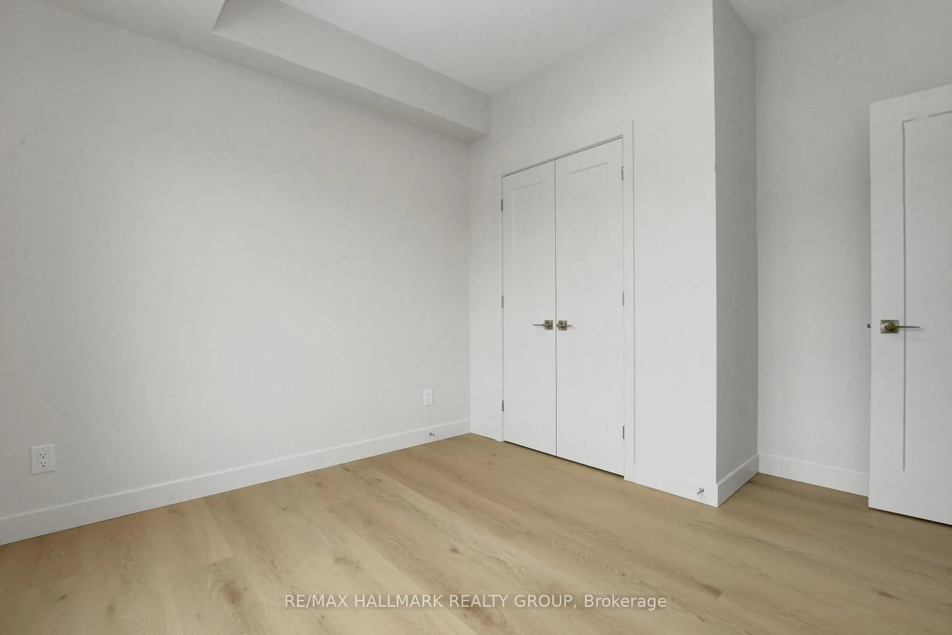 Photo 9 of Unit 6, 137 Marquette Avenue, Ottawa, Vanier — HOMEH