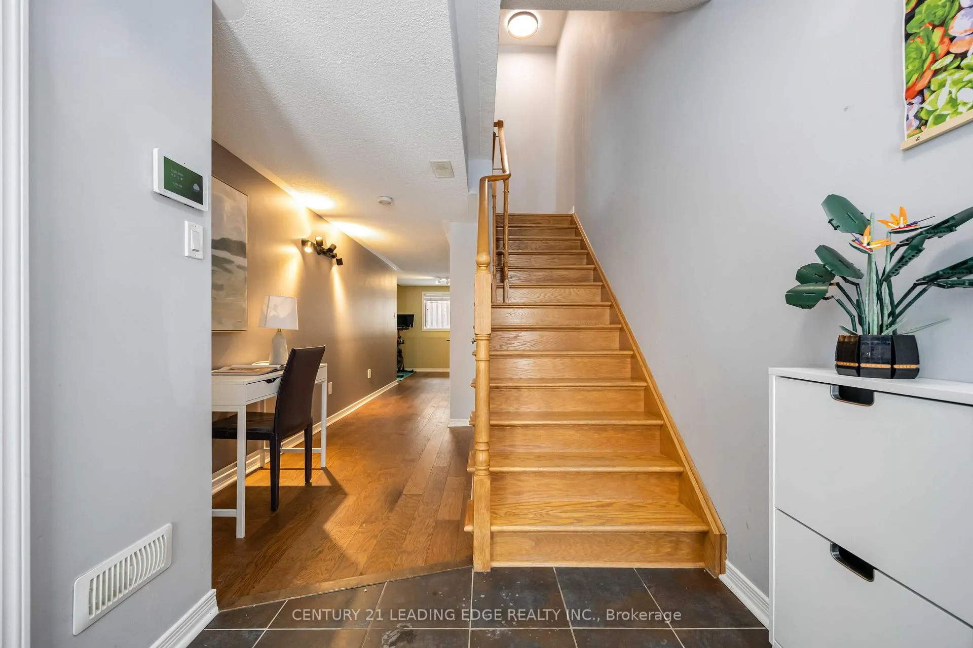 Photo 4 of 4 Curran Hall Crescent, Scarborough, Morningside — HOMEH