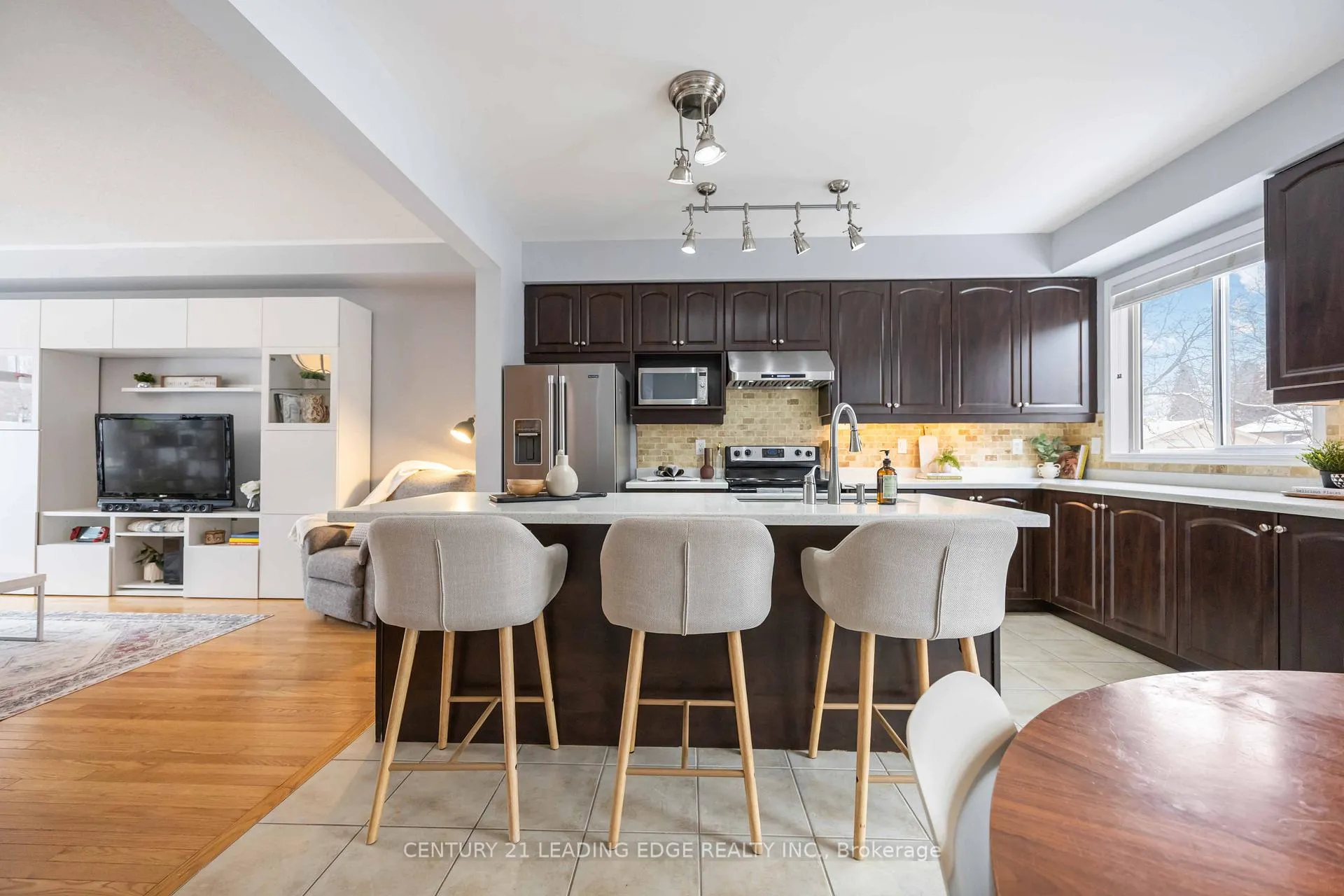 Photo 10 of 4 Curran Hall Crescent, Scarborough, Morningside — HOMEH