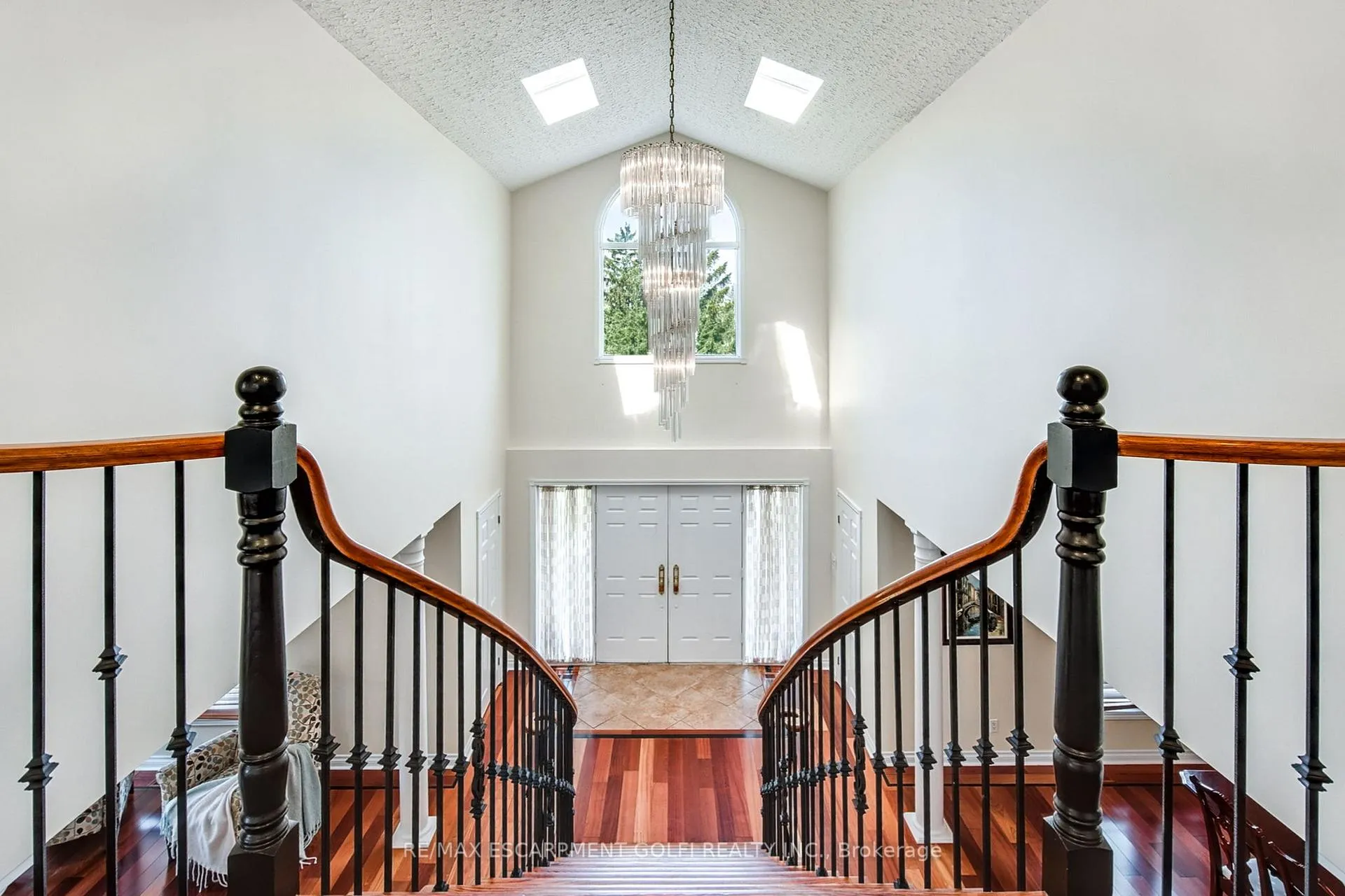 Photo 14 of 24 John Martin Crescent, Hamilton, Rural Flamborough — HOMEH